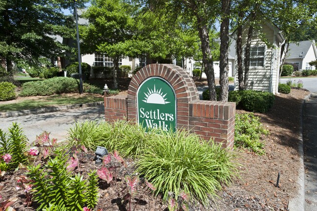 Settler Walk Condominiums in Marietta, GA - Foto de edificio - Building Photo