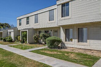 6505 S El Camino Dr in Tempe, AZ - Foto de edificio - Building Photo