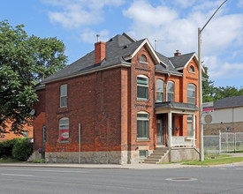 65 S Strathcona Ave in Hamilton, ON - Building Photo - Building Photo