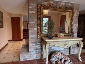 2417 Gerol Dr in Galveston, TX - Building Photo - Building Photo