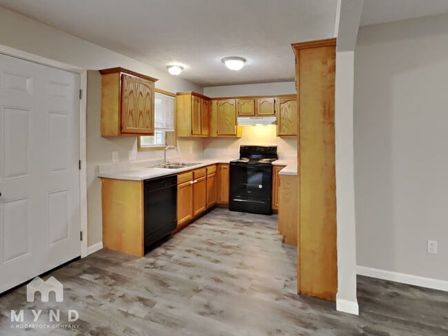 125 Maplewood St in Rogersville, MO - Building Photo - Building Photo