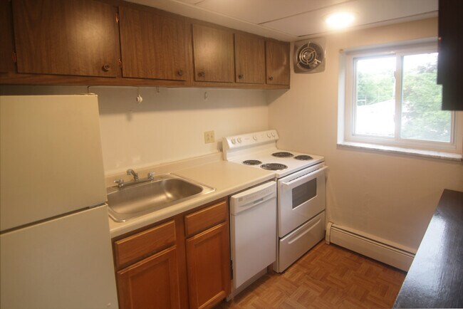 1230 End E Ave, Unit 7 in Pittsburgh, PA - Foto de edificio - Building Photo