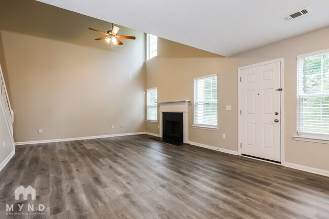 2332 Tolliver Pl in Ellenwood, GA - Building Photo - Building Photo