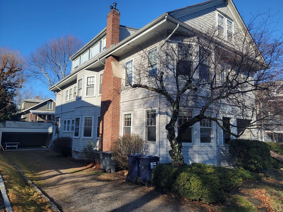 119 Appleton St in Cambridge, MA - Building Photo