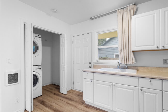 2811 Watson Ave, Unit 1 in Vancouver, WA - Foto de edificio - Building Photo