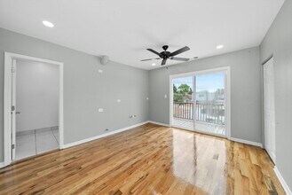 3343 W 59th Pl in Chicago, IL - Building Photo - Building Photo