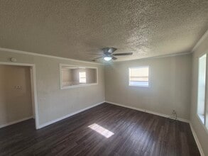 3015 1st St in Lubbock, TX - Building Photo - Building Photo