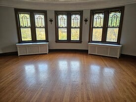 144 N Mason Ave, Unit 3 in Chicago, IL - Building Photo