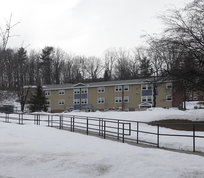 Ezra Prentice Homes in Albany, NY - Foto de edificio - Building Photo