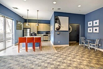 120 Towne St in Stamford, CT - Building Photo - Building Photo