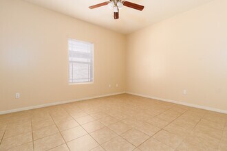 2808 E Garfield Ave in Alton, TX - Building Photo - Building Photo