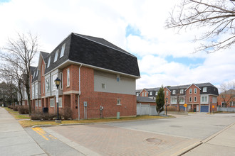 3500 Brimley Rd in Toronto, ON - Building Photo - Primary Photo