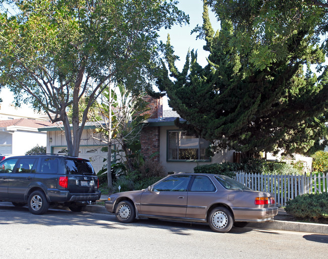 1533 Princeton St in Santa Monica, CA - Building Photo - Building Photo