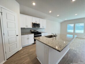 349 Trent Dr in New Braunfels, TX - Building Photo - Building Photo