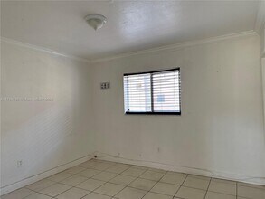 890 NW 45th Ave in Miami, FL - Building Photo - Building Photo