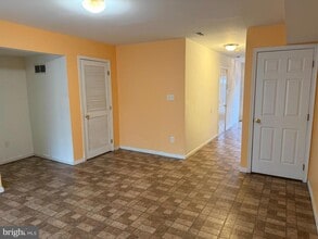 79 Mule Deer Ct in Elkton, MD - Building Photo - Building Photo