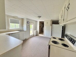 28 Johnson Mill Rd in Orrington, ME - Building Photo - Building Photo