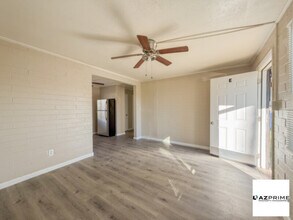 2 W Navajo Rd in Tucson, AZ - Building Photo - Building Photo