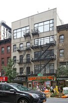 799 Avenue Of The Americas in New York, NY - Building Photo