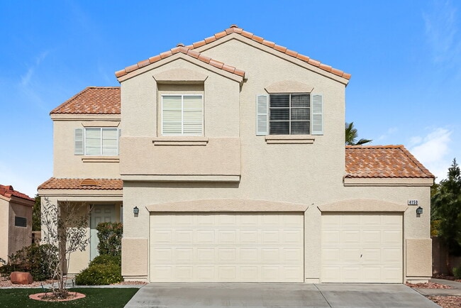 property at 4150 W El Campo Grande Ave