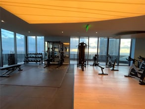 1000 Brickell Ave, Unit 6006 in Miami, FL - Foto de edificio - Building Photo