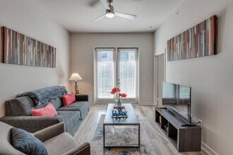 13505 Inwood Dr-Unit -ID1035223P in Dallas, TX - Building Photo - Building Photo