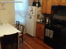 65 Hillside St, Unit 3 in Boston, MA - Building Photo