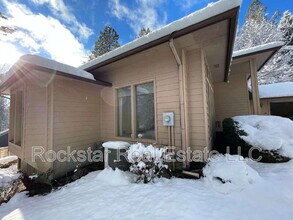 5605 N Northwood Dr in Spokane, WA - Building Photo - Building Photo