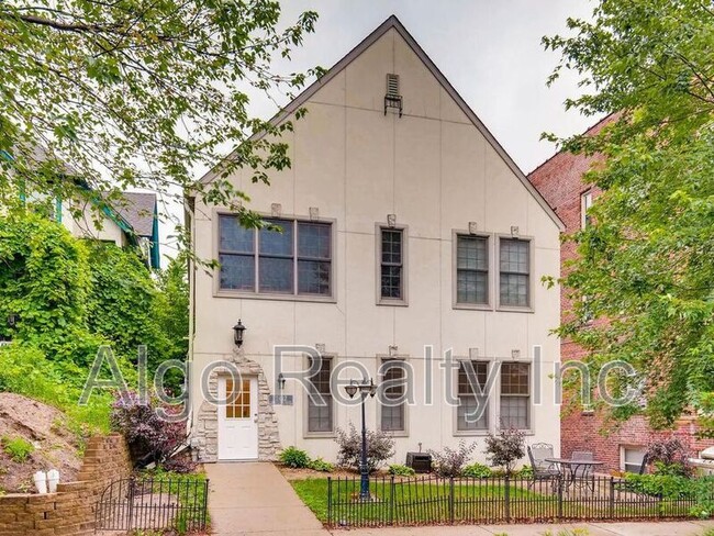 property at 2412 Harriet Ave