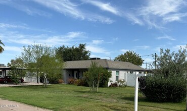 1702 W Glenrosa Ave in Phoenix, AZ - Foto de edificio - Building Photo