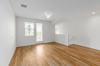 Contessa at Otay Ranch in Chula Vista, CA - Building Photo - Interior Photo