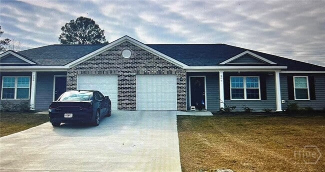 property at 207 Evans Ter
