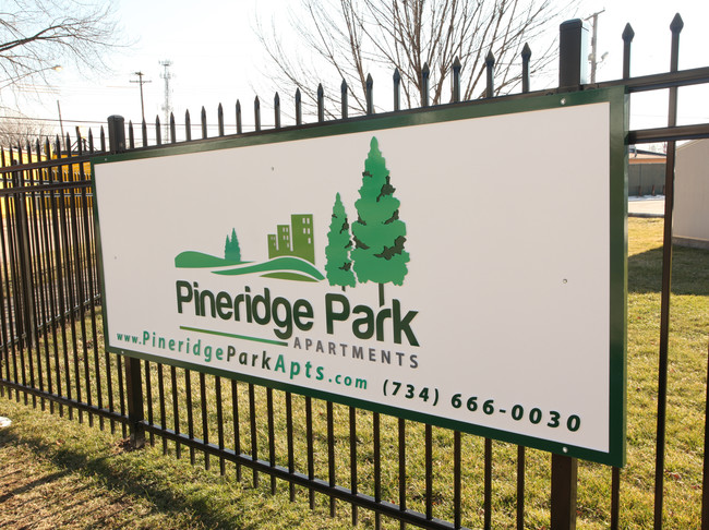 Pineridge Park Apartments in Inkster, MI - Building Photo - Building Photo