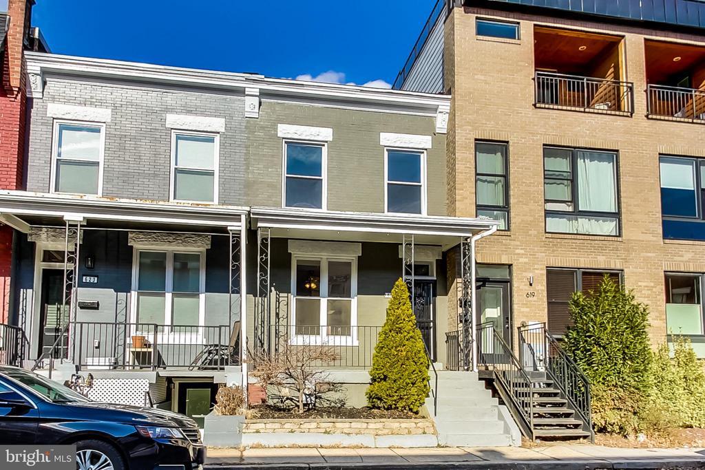 621 Harvard St NW in Washington, DC - Building Photo