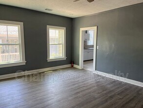 2350 Huggins St in Columbus, GA - Building Photo - Building Photo