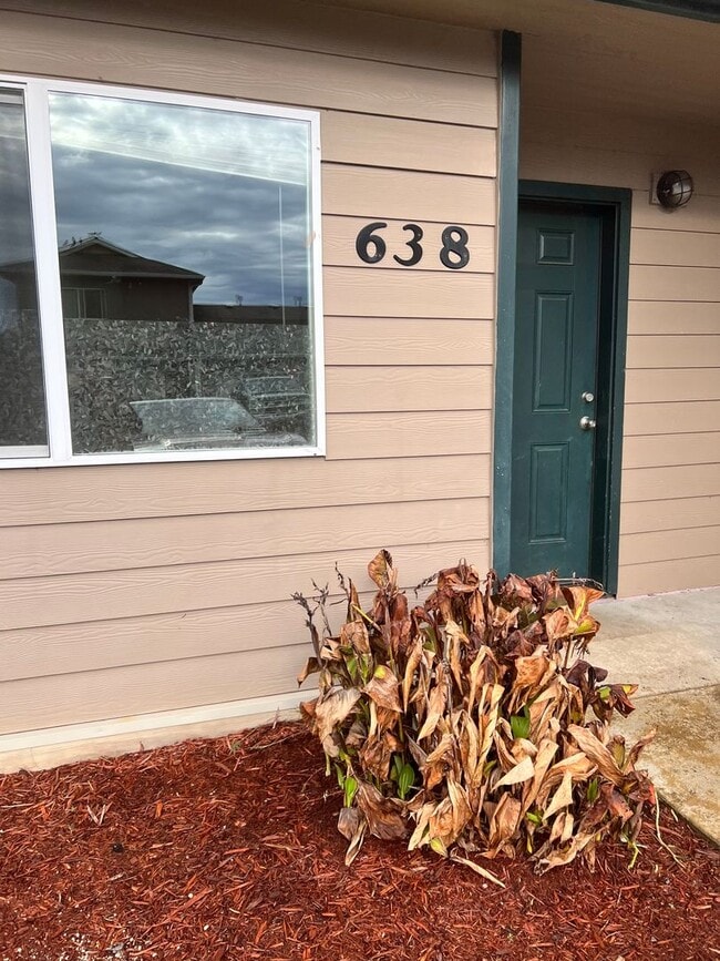 property at 638 Fillmore St