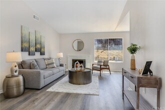 142 Ferndale Ct in Redlands, CA - Building Photo - Building Photo