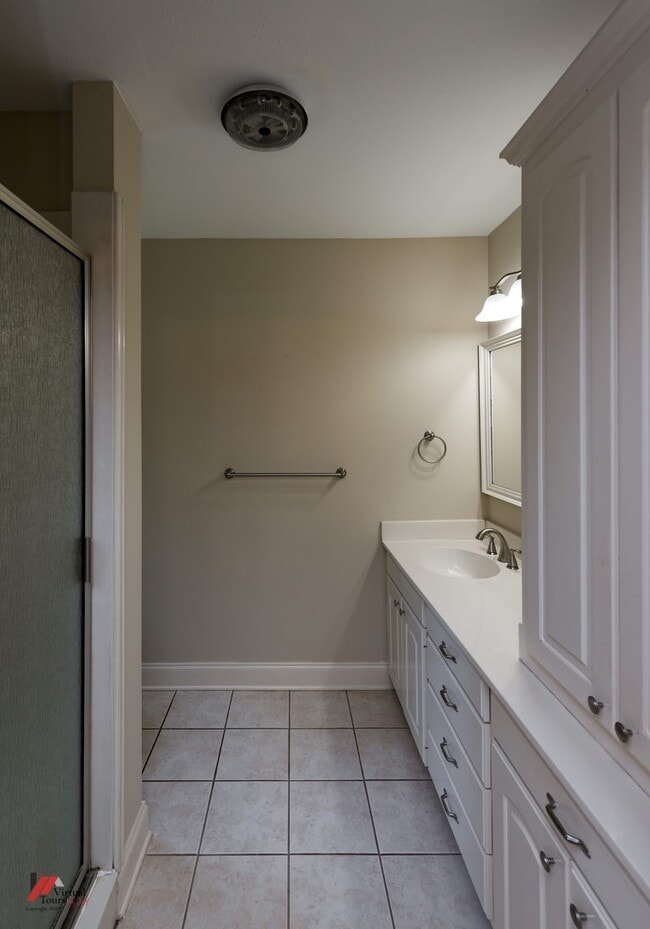 656 Albemarle Dr in Shreveport, LA - Building Photo - Building Photo