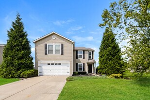 1416 King Maple Dr in Greenfield, IN - Building Photo