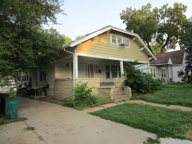 607 N Juliette Ave in Manhattan, KS - Building Photo - Building Photo