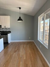 1027 Newport Ave in Long Beach, CA - Building Photo - Building Photo