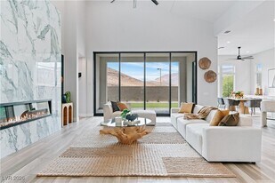 11173 Concord Vly Dr in Las Vegas, NV - Building Photo