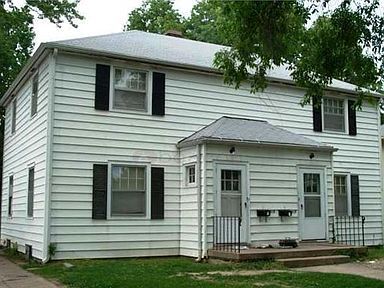 2617 Hunt St in Ames, IA - Foto de edificio