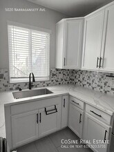 5020 Narragansett Ave in San Diego, CA - Building Photo - Building Photo