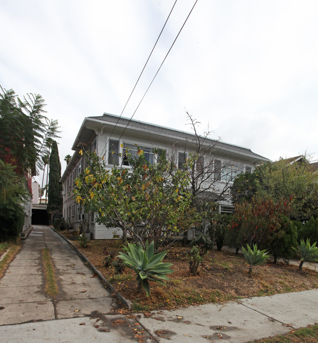 1830 Franklin Ave in Los Angeles, CA - Building Photo - Building Photo