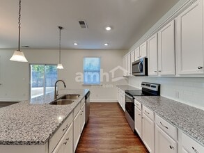 133 Everett Park Dr in Mooresville, NC - Building Photo - Building Photo