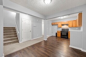 1526 Venetian Dr SW in Atlanta, GA - Building Photo - Building Photo