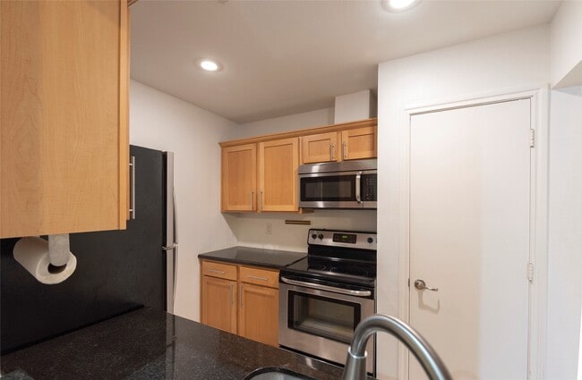 property at 1100 Augusta Dr