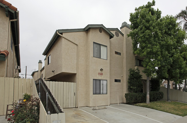 3784 Pershing Ave in San Diego, CA - Building Photo - Building Photo