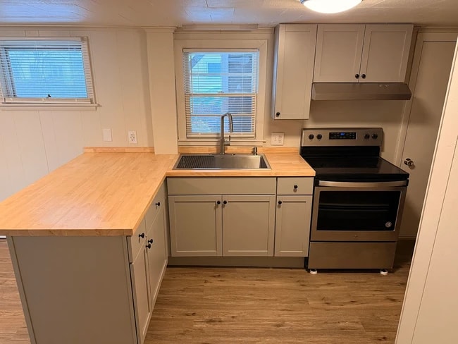 39 Green St, Unit 101